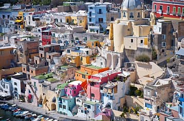 Ischia or Procida? Tips for a Top Choice!