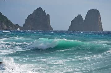 What's the weather like in Capri? Weather and temperatures