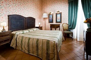 Chiaja Hotel de Charme