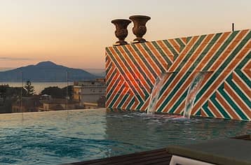Sorrento Hotel Plaza