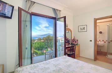 Comfort Hotel Gardenia