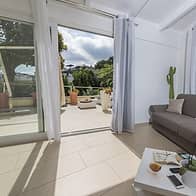 Marina 10 Boutique & Design Hotel 