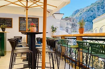 Salotto Bohémien Wine Lounge