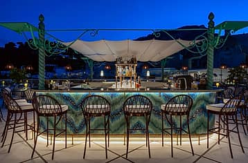 Bianca Rooftop Carne & Crudo