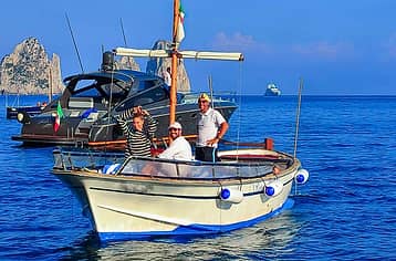 Waves of Capri