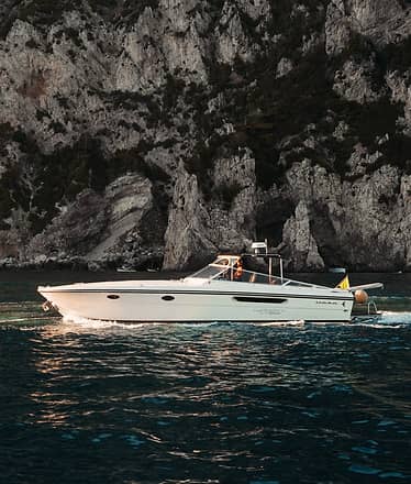 Capri e la Costiera Amalfitana in Motoscafo Itama 38