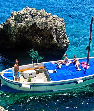 Water taxi dal porto di Capri al Ristorante Il Riccio
