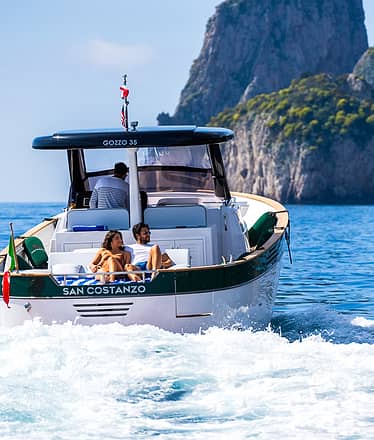 Sunrise tour con colazione ai Faraglioni