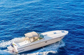 Luxury Boat Tour of Capri by Itama 38 