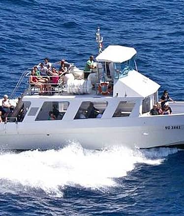 Boat Tour of the Island with a Blue Grotto Stop