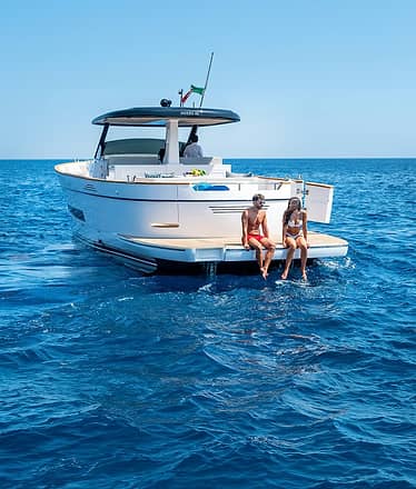 Escursione a Capri su barca Luxury