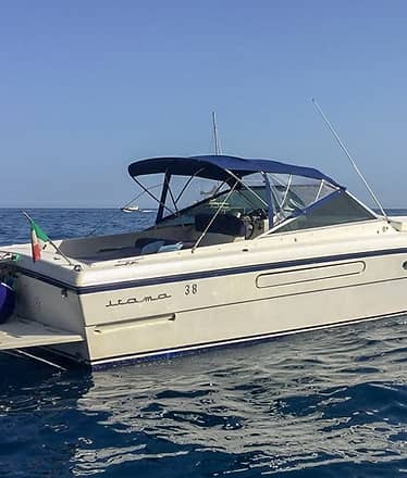 Private Capri Boat Tour -Speedboat Itama38