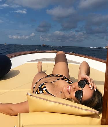 Tour of the Isle of Capri by Private Gozzo Boat