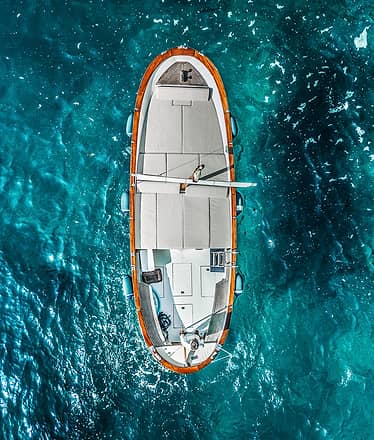 Between Light and Sea: Capri by Private Gozzo