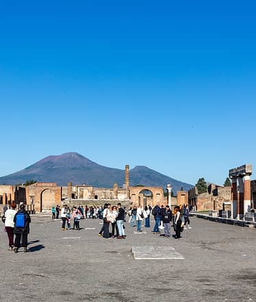 Pompeii: Guided Tour Departing from Naples (maximum 18 people)