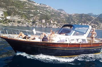 Amalfi Coast private boat tour - full or half day