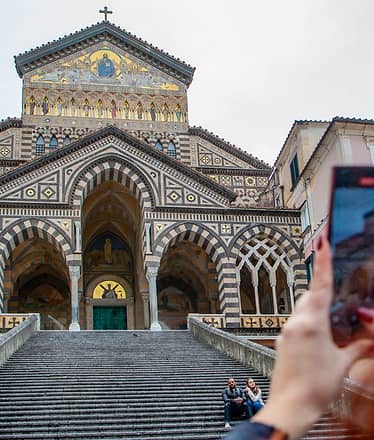 Amalfi Coast and Pompeii: Tour from Naples + lunch
