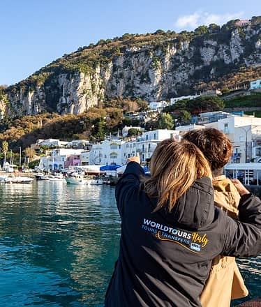 Capri and Pompeii: Full-day Tour from Naples