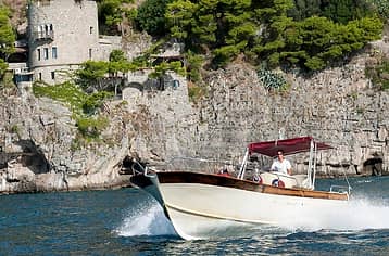 Private boat tour of the Amalfi Coast