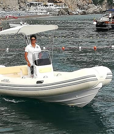 Amalfi Coast boat rental without skipper (no license!)