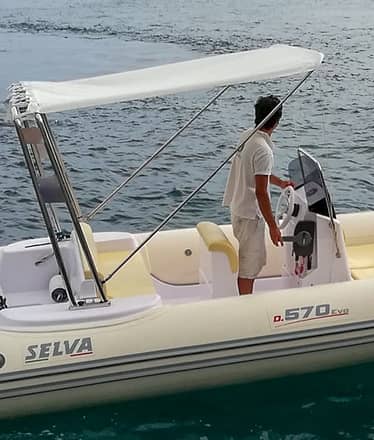 Amalfi Coast boat rental without skipper (no license!)