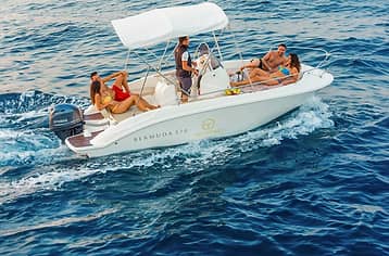 Speedboat tour in Capri
