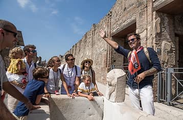 Skip-the-line Pompeii and Mount Vesuvius Guided Tour