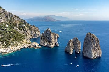 Transfer privato Capri - Ischia o viceversa