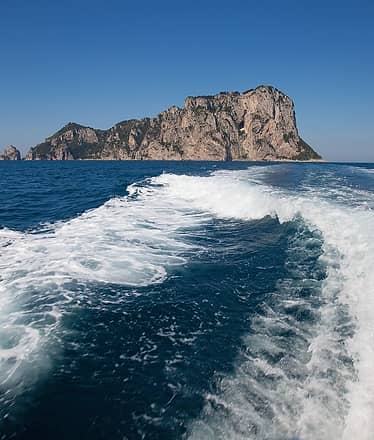 Private Boat Transfer: Capri to Ischia or vice versa