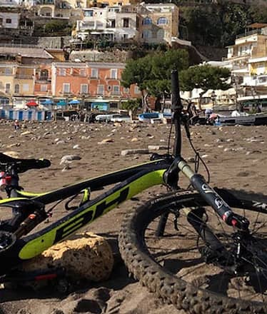 Bike Tour: Sorrento to Amalfi (60km)