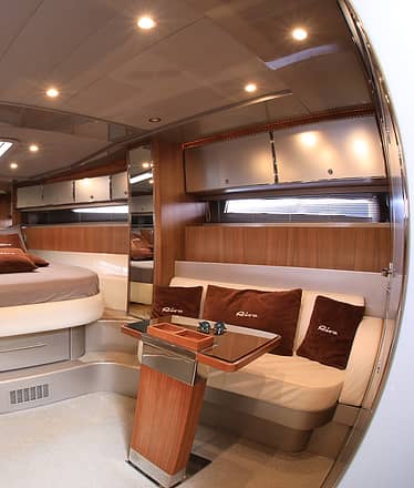 Sunset & Champagne sul Riva 44 | Servizio Deluxe