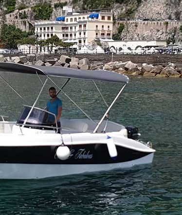 Tour in barca per Capri con aperitivo