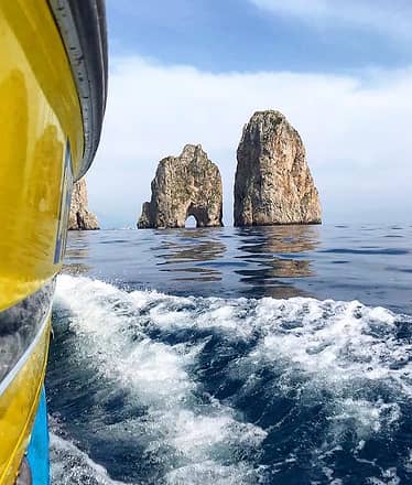 Tour privato di Capri in barca su Lancia da 10 metri