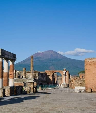 Pompei e Vesuvio, tour da Napoli con pranzo
