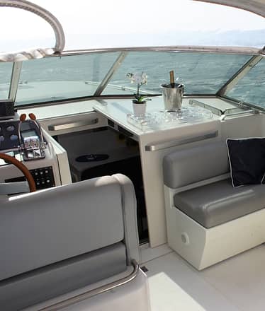 Capri Tour via Itama 38 Speedboat