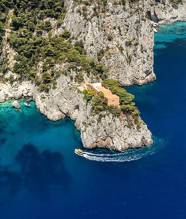Boat Tour of Capri from Ischia
