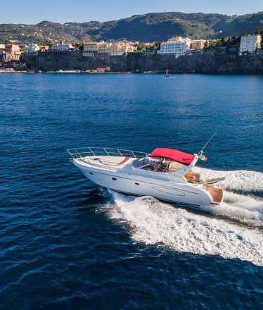 Private Boat Tour from Sorrento to Positano and Amalfi