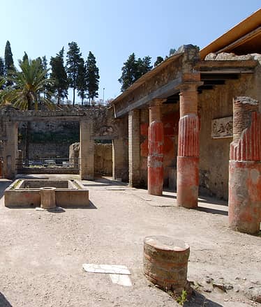 Tour di gruppo a Pompei ed Ercolano con pranzo