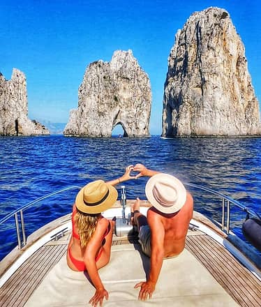 Capri and Positano: Exclusive Boat Experience