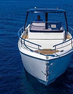 Capri and Amalfi Coast by NEW Luxury Day Cruiser Walkaround