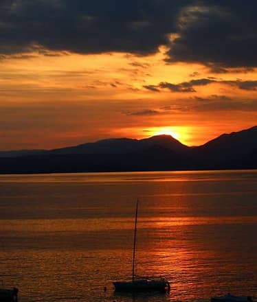 Boat sunset experience