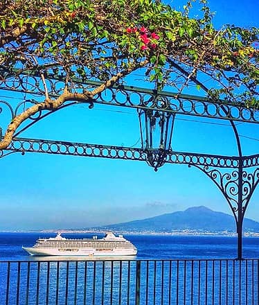 "Capri Classic Tour" from Your Cruise Ship