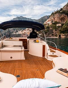 Naviga tra meraviglie: Tour privato sulla Costiera Amalfitana