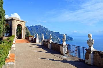 Amalfi Coast Private Tour with Mercedes 