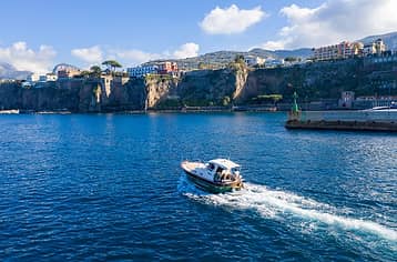 Sorrento Coast by Boat, 2 hours tour