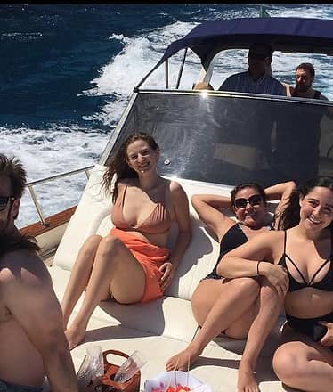 Private Day Cruise to Positano, Li Galli, and Nerano 