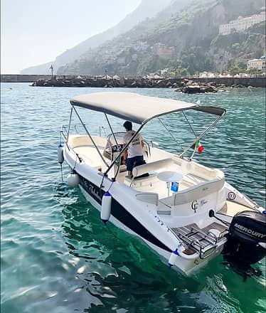 Chic & Fabulous Grace