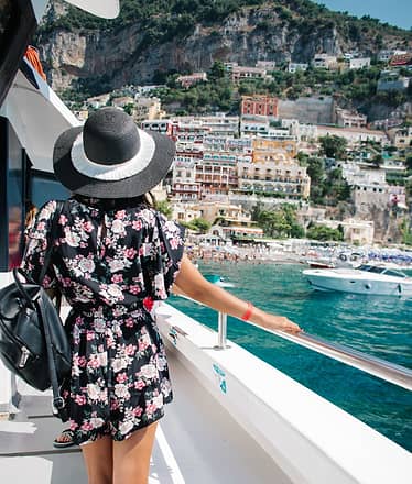 Tour in barca in Costiera Amalfitana da Napoli e dintorni