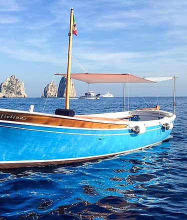 Traditional 9 m Caprese Gozzo