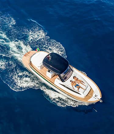 Capri Boat Tour with Dinner on the Amalfi Coast
